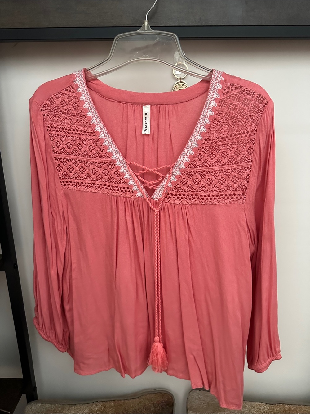 Roper Coral Lace-Trim Peasant Top